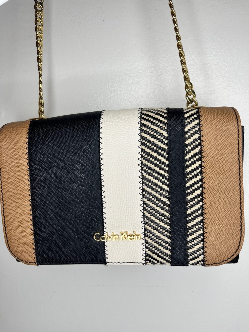 Calvin Klein Striped Saffiano Chain Crossbody Like new